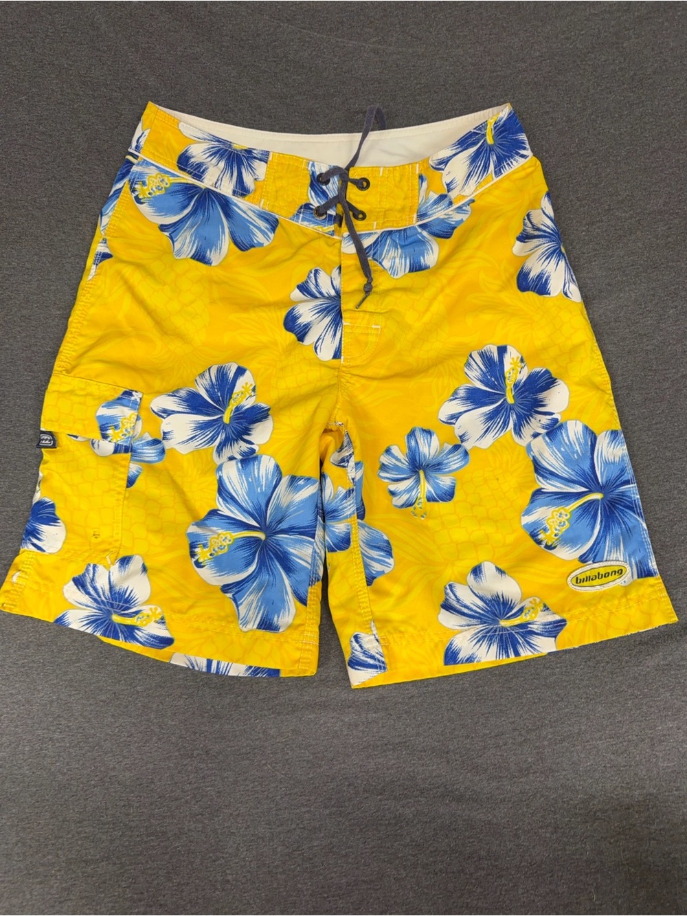 Billabong Men’s Yellow and Blue Hawaiian Hybrid Shorts